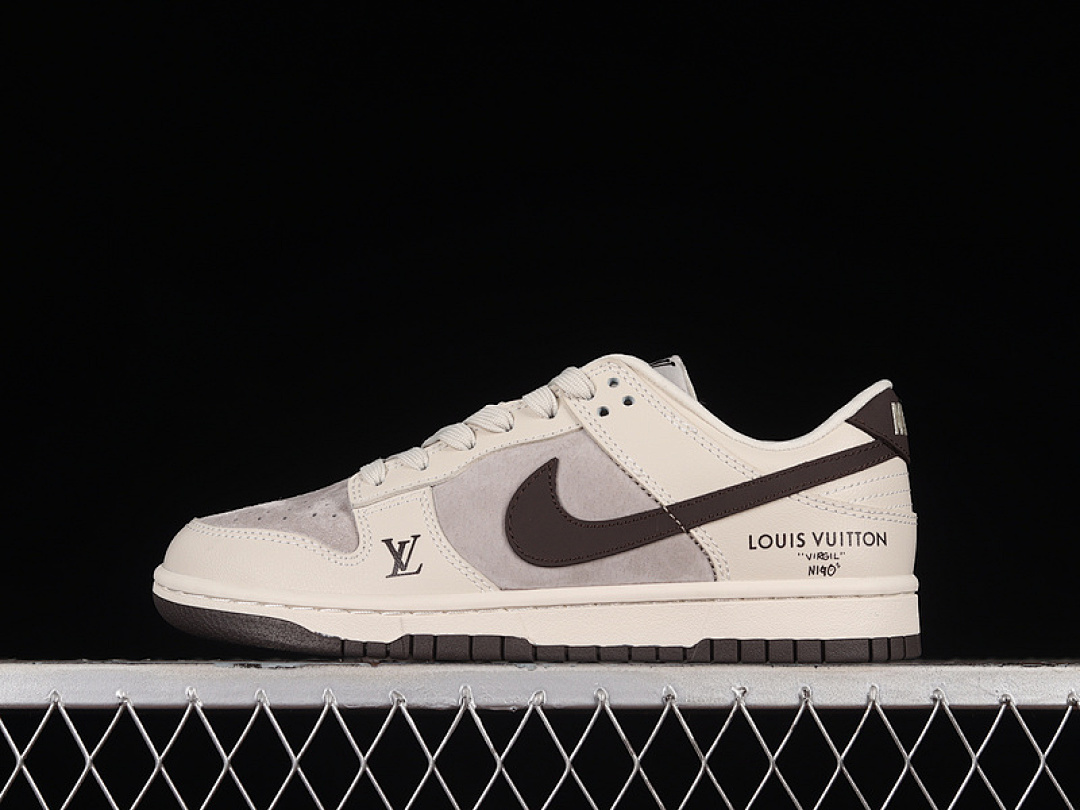 Unbranded [FC1688-400]-[DUNK LOW L*V WHITE/GREY/BLACK/BROWN]-[WOMAN:36-39]-[MAN:40-45], photo 1