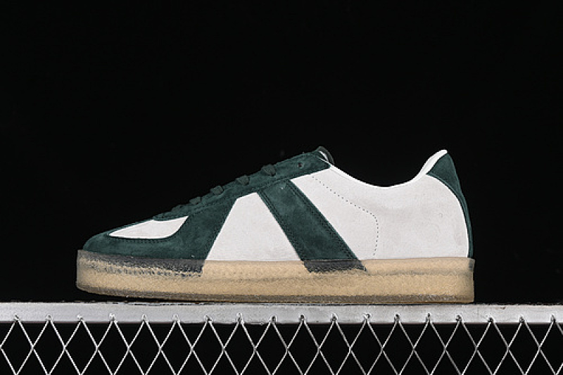 Adidas KITH X CLARKS ORIGINALS 8TH STREET SAMBA WHITE/GREEN · ID7288, photo 1