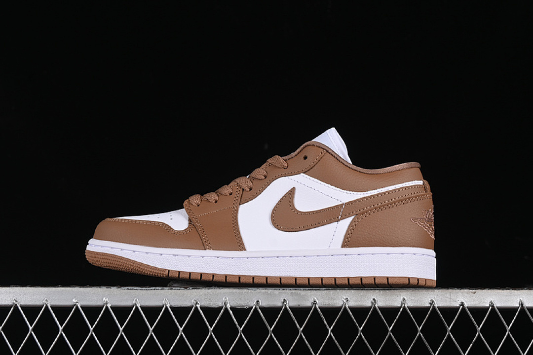 Jordan AIR Jordan 1 LOW ARCHAEO BROWN/WHITE · DC0774-202, photo 1