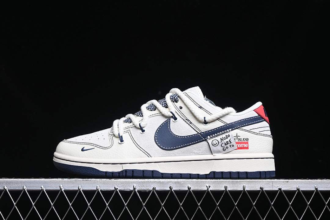 Nike SB DUNK LOW WHITE/GREY/BLUE/RED · YX5066-201, photo 1