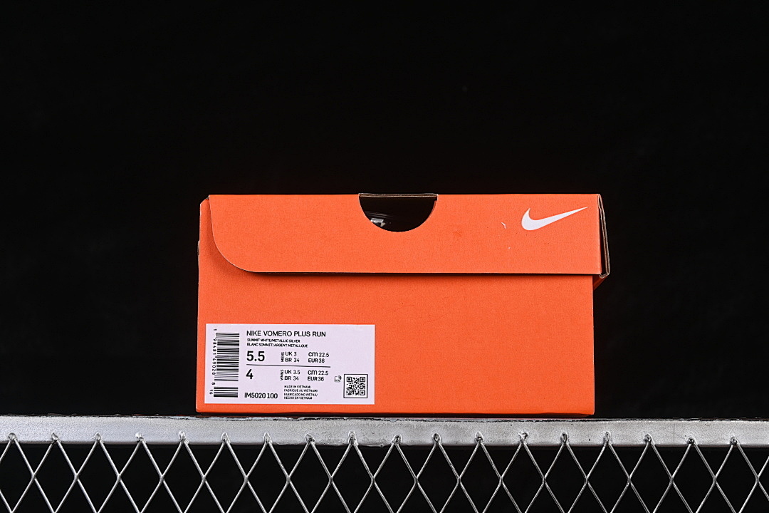 Nike [IM5020-100]-[AIR ZOOM VOMERO PLUS AIR CUSHION SHOES APRICOT/GREY]-[WOMAN:35.5-39]-[MAN:40-42] - Image 11