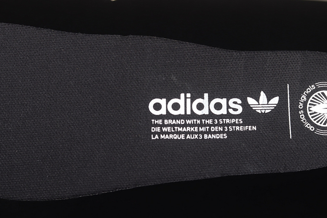 Adidas [B75807]-[SAMBA VEGAN SHOES CORE BLACK/CLOUD WHITE/CORE BLACK]-[MAN:39-45] - Image 4