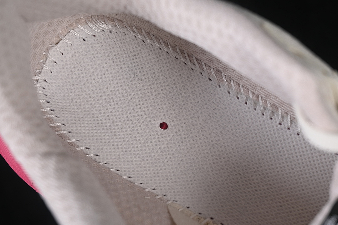 On Running [1127896-EDBD]-[KNITTED MESH RUNNING SHOES WHITE/PINK/YELLOW]-[WOMAN:36-39]-[MAN:40-41] - Image 5