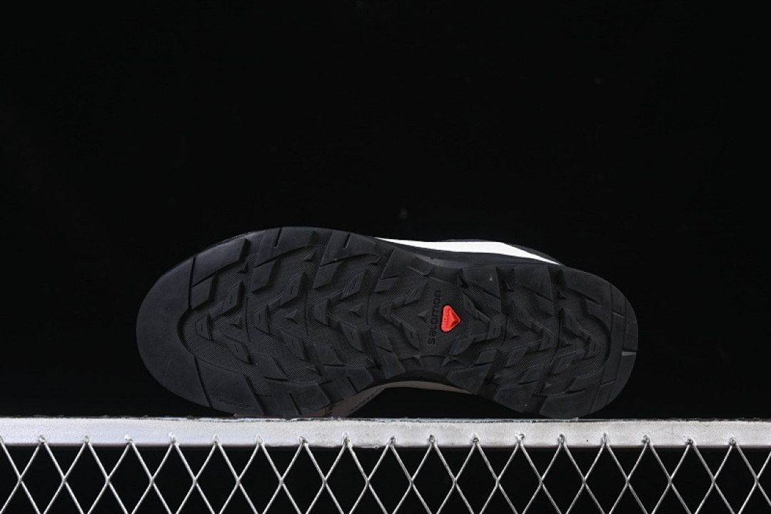 On Running [474200-20]-[X-ALP BLACK/WHITE/RED]-[WOMAN:36-39]-[MAN:40-46] - Image 11