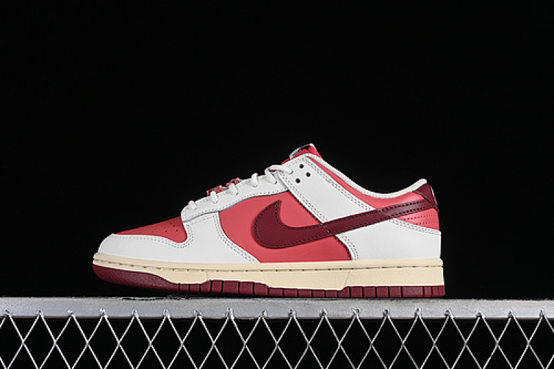 Nike SB DUNK LOW VALENTINES DAY 2024 TEAM RED/MEDIUM SOFT PINK/ALABASTER/COCONUT MILK · HF0736-161, photo 1