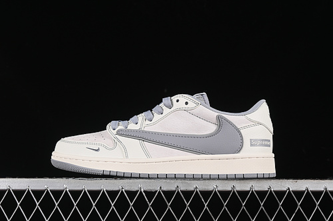 Jordan TRAVIS SCOTT X FRAGMENT DESIGN AIR Jordan 1 LOW OG SP WHITE/GREY · XZ2268-003, photo 1