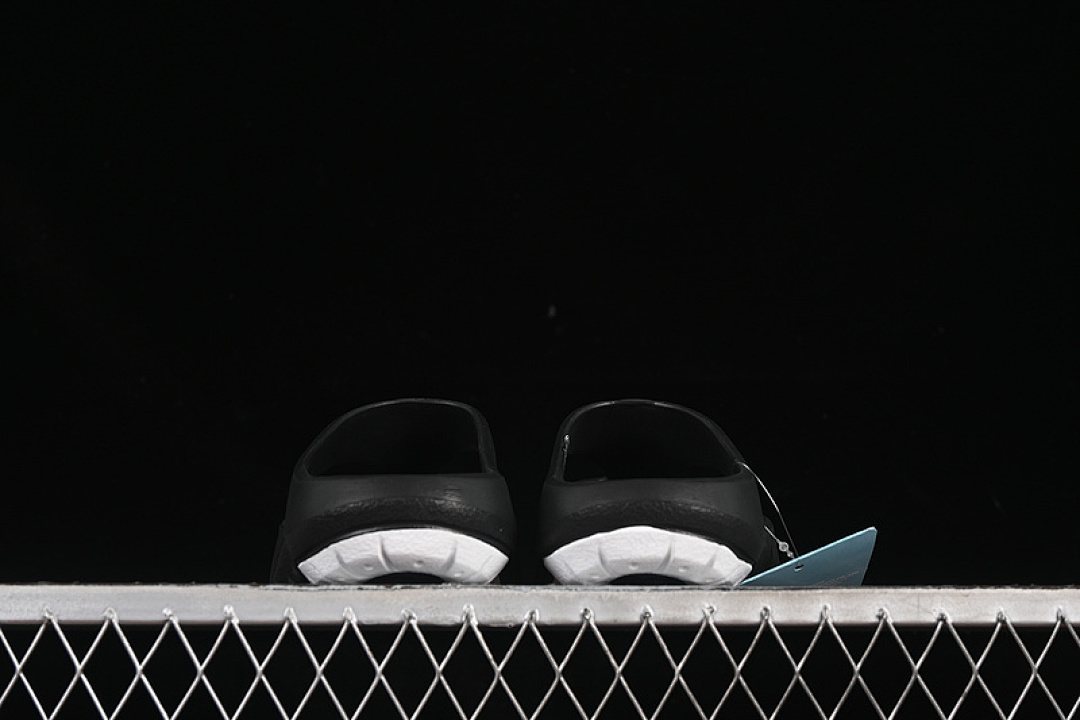 Keen [1022255]-[KEEN JASPER BLACK/WHITE]-[WOMAN:35-39]-[MAN:40-45] - Image 8