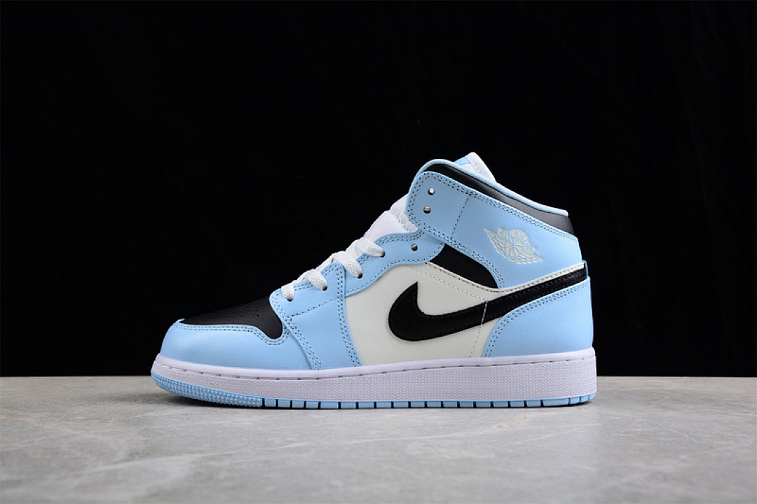 Jordan [555112-401]-[AIR JORDAN 1 MID GS ICE BLUE/BLACK/SAIL/WHITE]-[WOMAN:35.5-40], photo 1