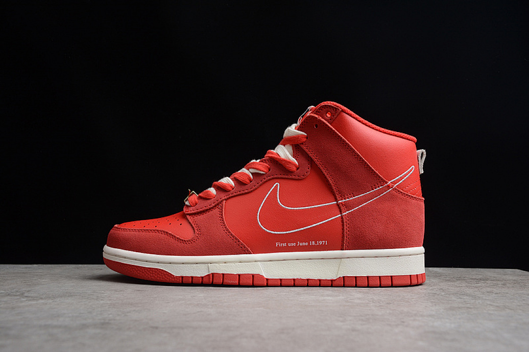 Unbranded [DH0960-600]-[DUNK HIGH SE FIRST USE PACK (UNIVERSITY RED]-[WOMAN:36-39]-[MAN:40-47.5]), photo 1