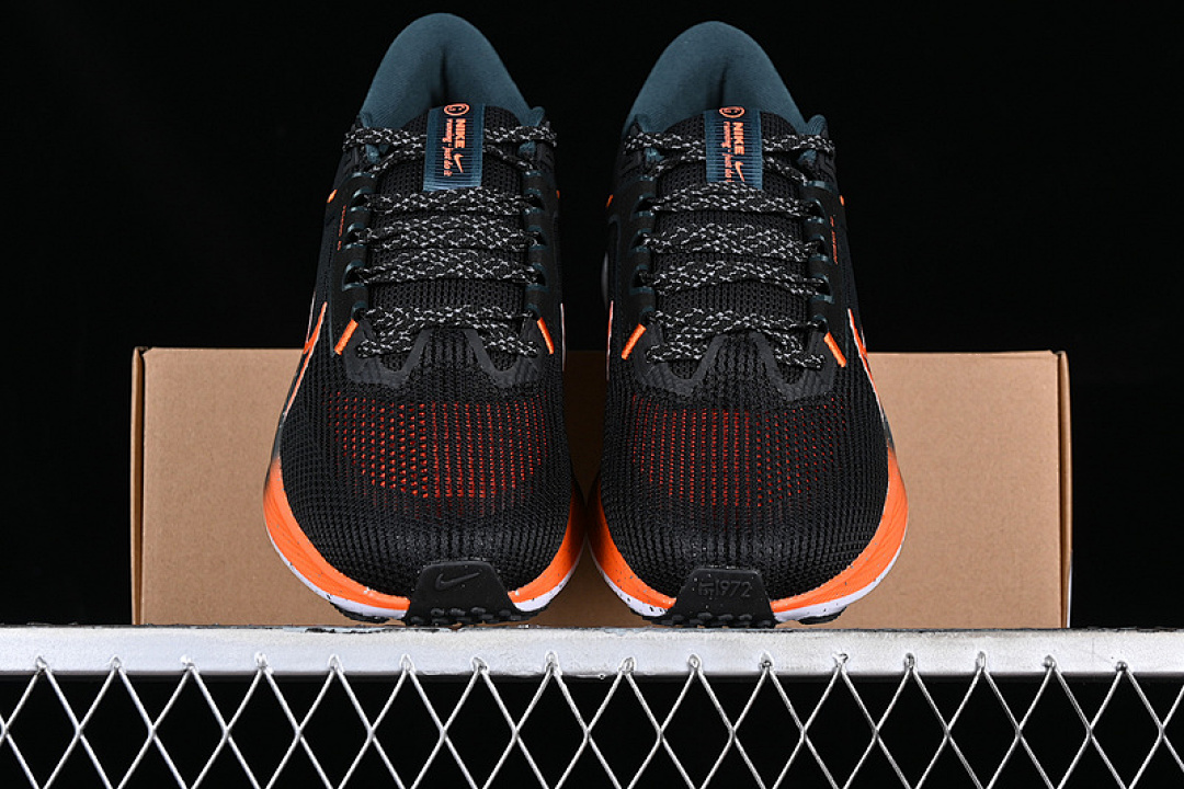 Nike [FQ8723-010]-[AIR ZOOM PEGASUS 40 BLACK/KHAKI/DEEP JUNGLE/SAFETY ORANGE]-[MAN:39-46] - Image 13