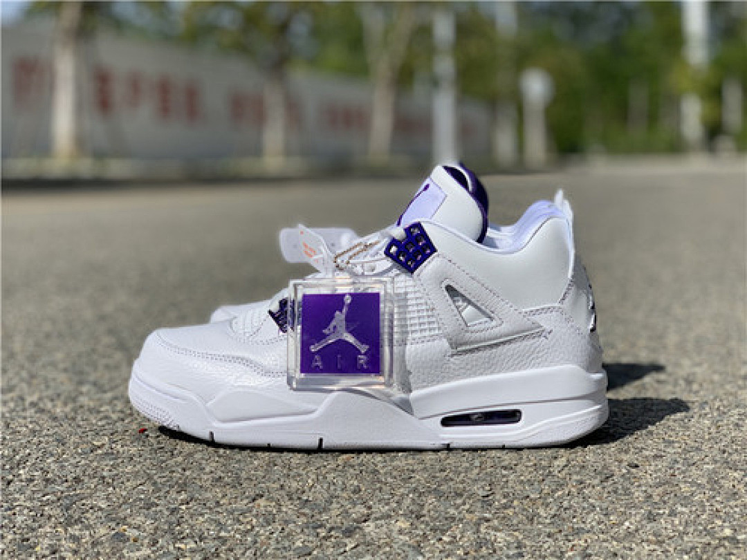 Jordan AIR Jordan 4 RETRO GS WHITE/COURT PURPLE-METALLIC PACK · 408452-115, photo 1
