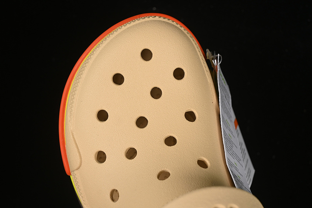 Crocs [CROCS BUBBLE CRUSH REFLECTOR CLASSIC SIMPLE CASUAL BEACH HOLE SLIPPERS SANDALS YELLOW/BROWN] - Image 6