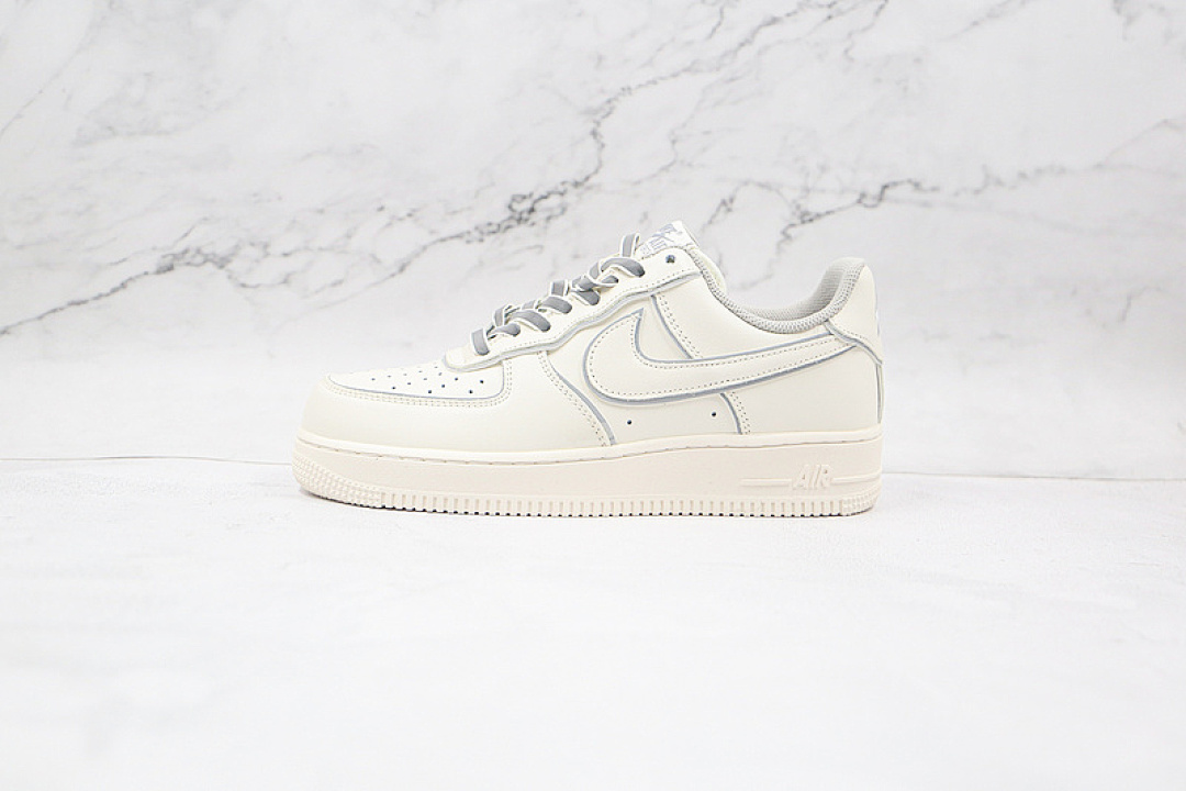 Nike [BD3654-506]-[AIR FORCE 1 LOW 07 CUSTOM BEIGE/SILVER REFLECTIVE]-[WOMAN:36-39]-[MAN:40-45], photo 1