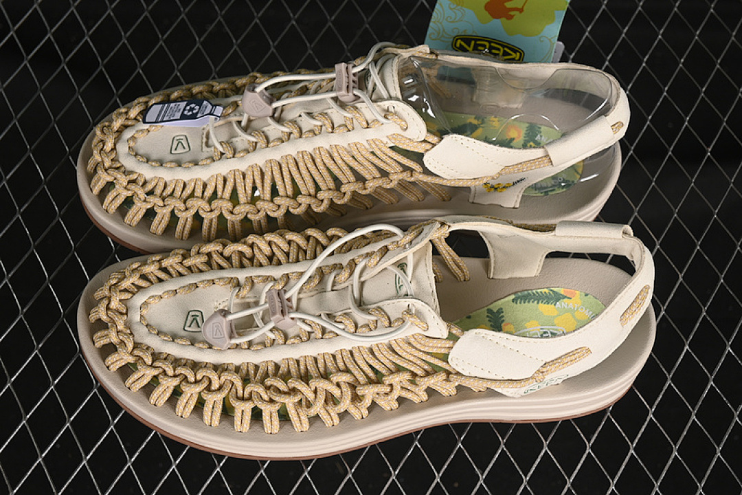 Keen [1025169 MIMOSA]-[KEEN UNEEK FLAT-M BEIGE]-[WOMAN:36-39]-[MAN:40-45] - Image 6