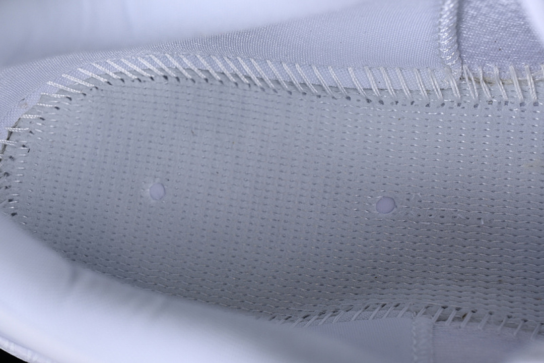Nike [FJ9364-100]-[KOBE 8 SYSTEM WHITE]-[MAN:40-46] - Image 6
