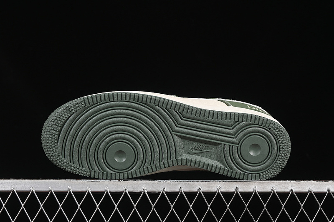 Nike [KK1988-081]-[AIR FORCE 1 07 LOW WHITE/GREEN]-[WOMAN:36-39]-[MAN:40-45] - Image 15