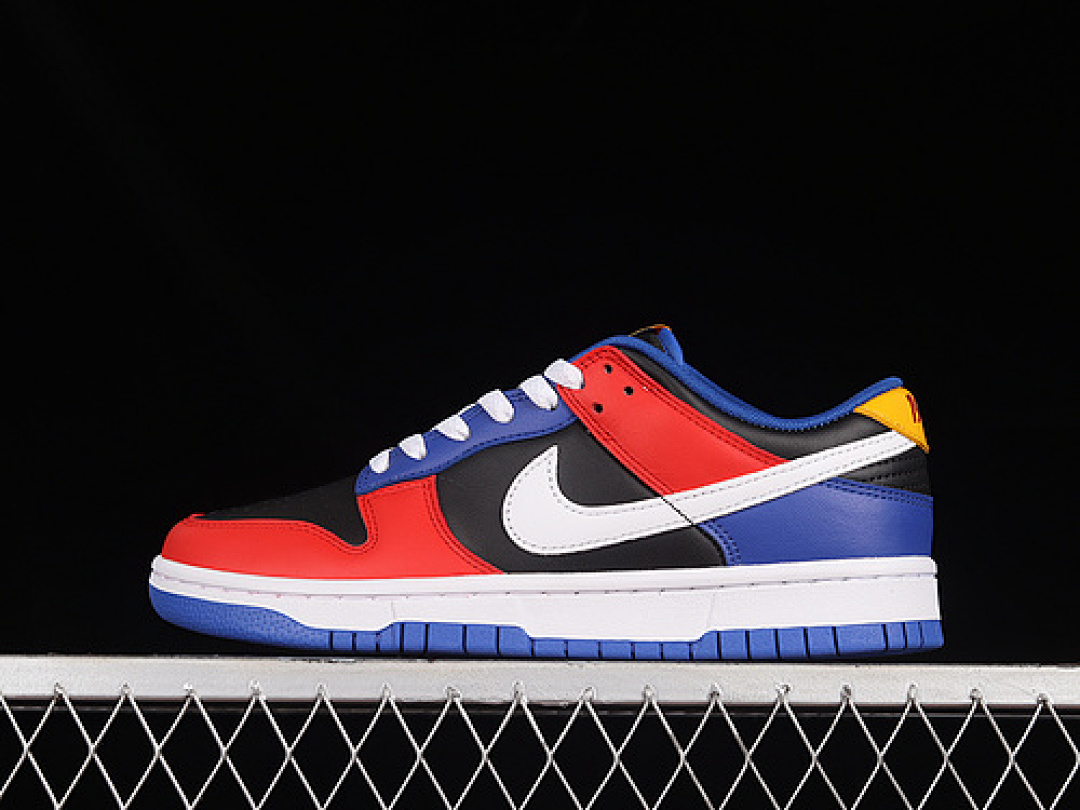 Purple [DR6190-100]-[SB DUNK LOW WHITE/PURPLE COMET/TEAM SCARLET]-[WOMAN:36-39]-[MAN:40-47.5], photo 1