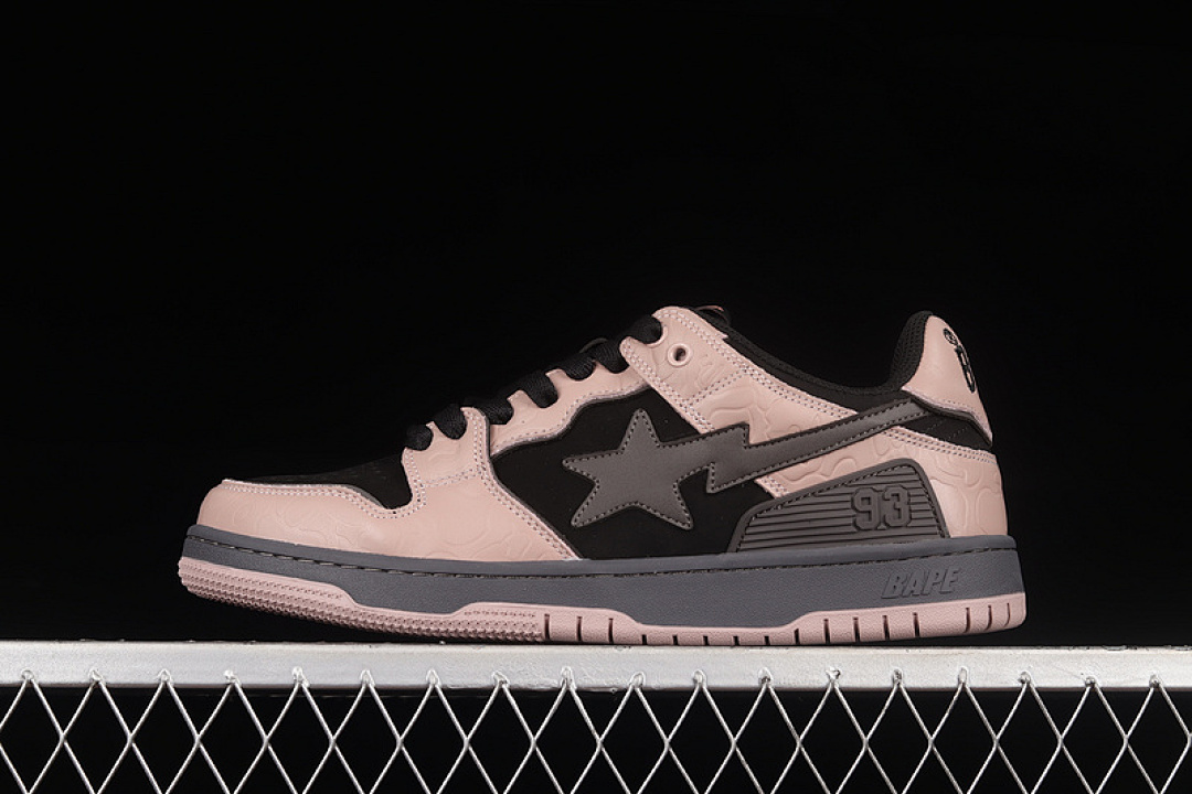 Bape Bape [HUMAN MADE STA SK8 TO NIGO PINK/BLACK/GREY]-[MAN:40-45], photo 1