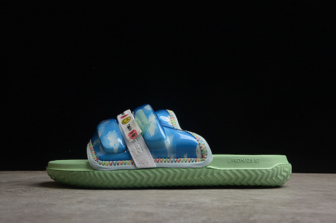 Jordan J BALVIN Jordan SUPER PLAY SLIDE CELESTINE BLUE/WHITE/ENAMEL GREEN · DR1330-413, photo 1