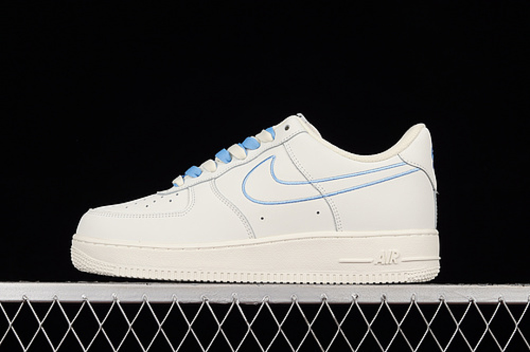 Nike [CL6326-118]-[AIR FORCE 1 07 LOW WHITE/WHITE/BLUE]-[WOMAN:36-39]-[MAN:40-45], photo 1