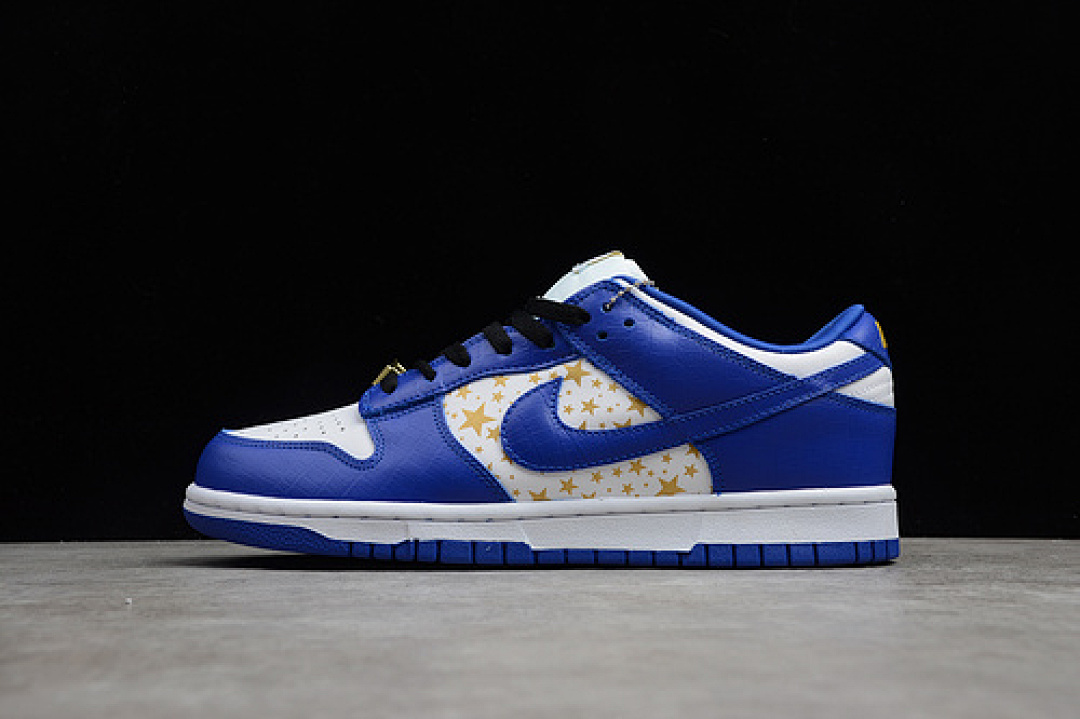 Supreme [DH3228-100]-[SB DUNK LOW X SUPREME UNIVERSITY BLUE/WHITE/GOLD]-[UNISEX:36-47.5], photo 1