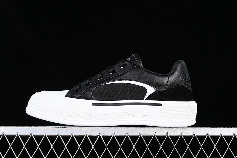 Alexander McQueen Alexander McQueen 2023 WHITE/BLACK · W4PQ11070, photo 1