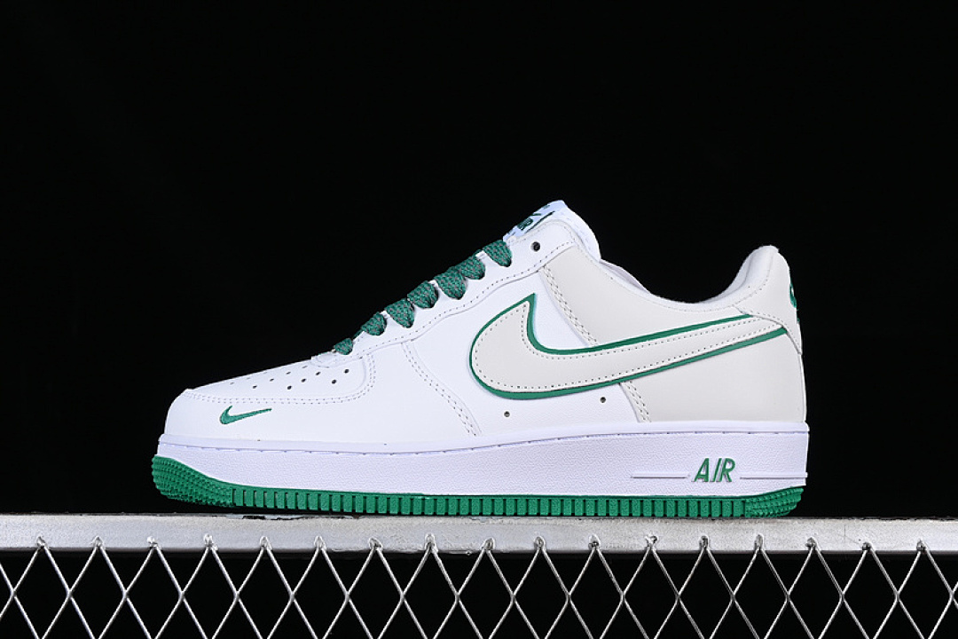 Nike [YZ8115-001]-[AIR FORCE 1 07 LOW WHITE/GREY/GREEN]-[WOMAN:36-39]-[MAN:40-45], photo 1