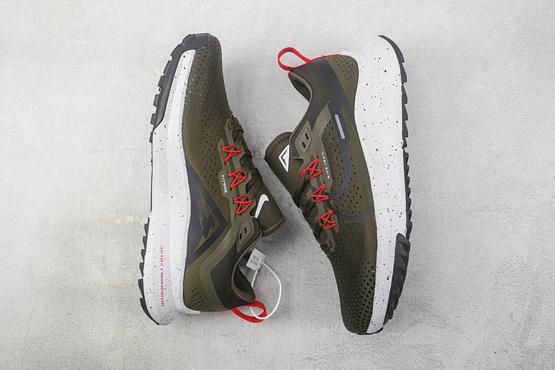 Nike [DJ6159-602]-[REACT PEGASUS TRAIL 4 DARK GREEN/WHITE/RED]-[MAN:40-45] - Image 2