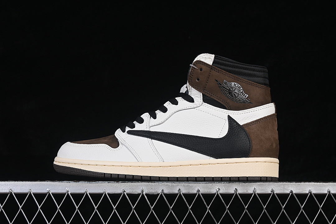 Jordan Jordan [CD4487-001]-[TRAVIS SCOTT AIR 1 HIGH OG WHITE/BROWN/BLACK]-[WOMAN:36-39]-[MAN:40-47.5], photo 1