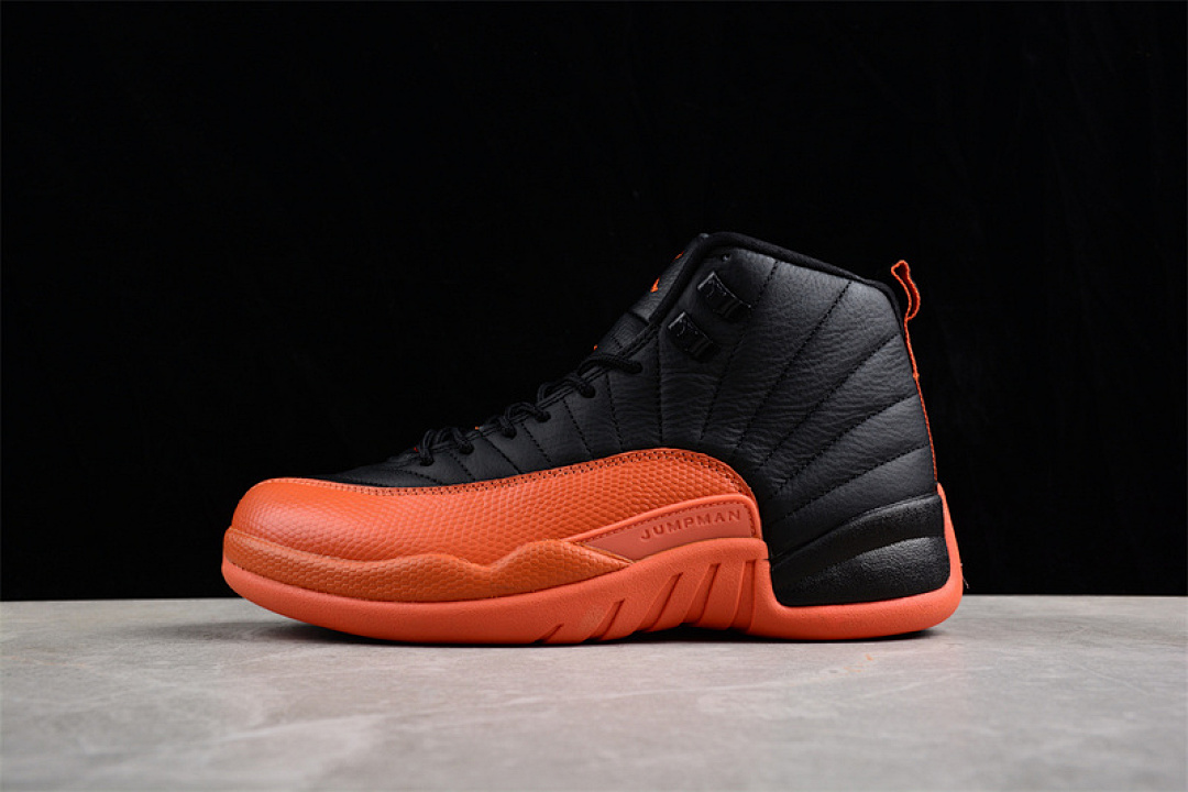 Jordan [FD9101-081]-[AIR JORDAN 12 BRILLIANT ORANGE/BLACK]-[MAN:40-47.5], photo 1