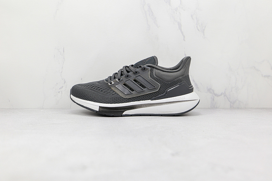 EQ21 RUN RUNNING SHOES CORE BLACK/DARK GREY/CLOUD WHITE · H00541, photo 1