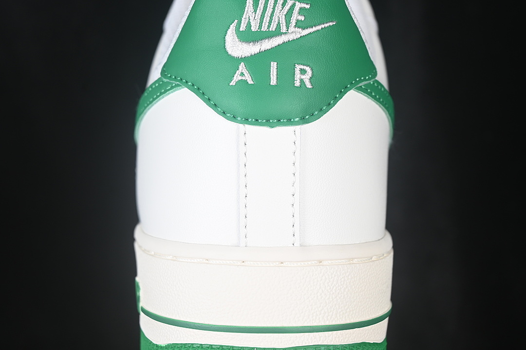 Nike [IX5019-131]-[AIR FORCE 1 07 LOW CASUAL SNEAKERS DARK GREEN/GREEN]-[WOMAN:36-39]-[MAN:40-45] - Image 6
