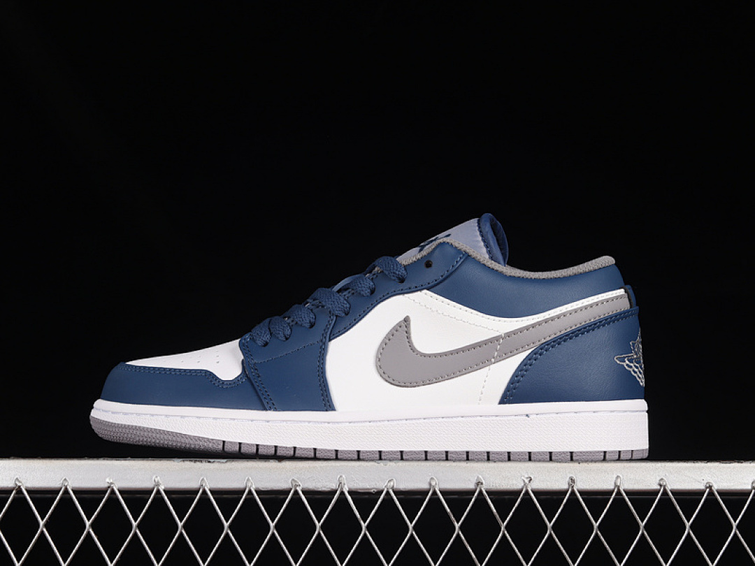 Jordan [553558-412]-[AIR JORDAN 1 LOW TRUE BLUE/CEMENT GREY-WHITE]-[WOMAN:36-39]-[MAN:40-46], photo 1