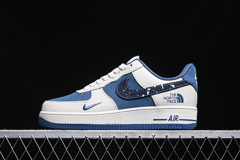 Nike Nike AIR FORCE 1 07 LOW WHITE/BLACK/BLUE · KK1988-021, photo 1