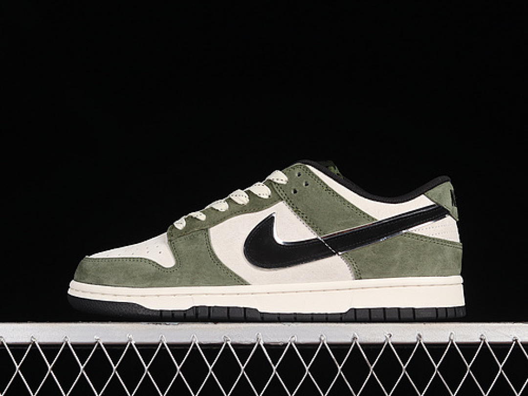 Nike OTOMO KATSUHIRO SB DUNK LOW STEAMBOY OST WHITE/GREEN/BLACK · FF0918-015, photo 1