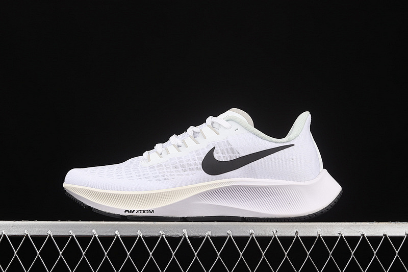 Nike [BQ9646-100]-[AIR ZOOM PEGASUS 37 WHITE/PURE PLATINUM/BLACK]-[WOMAN:36-39]-[MAN:40-45]