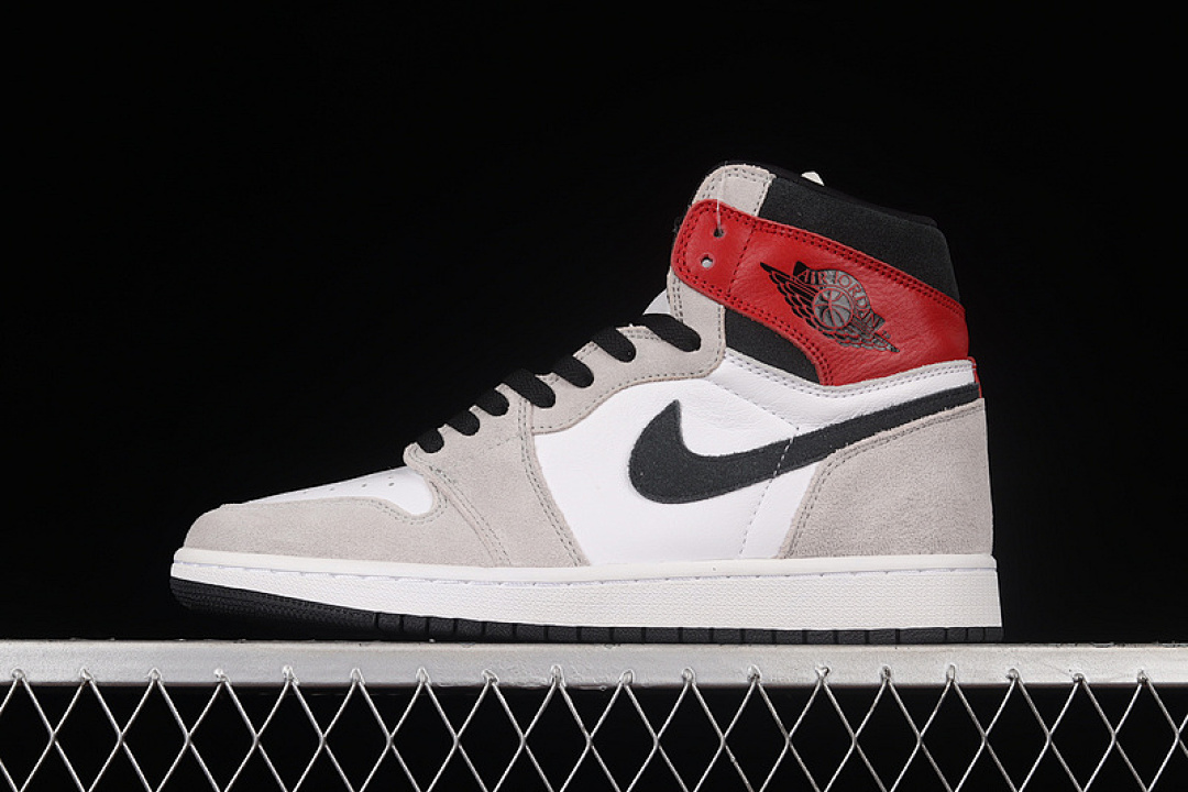 Jordan [555088-126]-[AIR JORDAN 1 RETRO HIGH OG WHITE/BLACK/LIGHT SMOKE GREY/VARSITY (RED]), photo 1