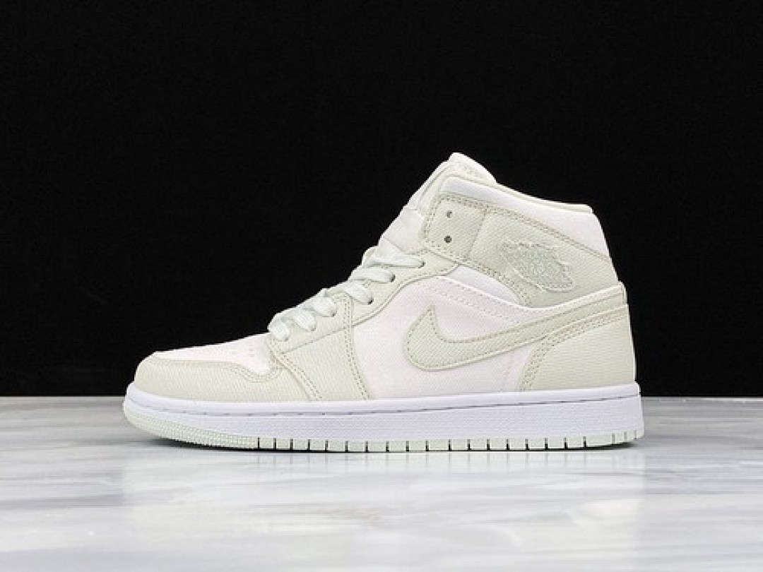Jordan AIR Jordan 1 MID WHITE/SPRUCE AURA-SPRUCE AURA · CV5280-103, photo 1