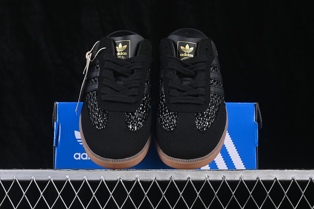 Adidas [KH7718]-[CLOVER CASUAL HALF BLACK/INKINESS]-[WOMAN:35-39]-[MAN:40-45] - Image 12
