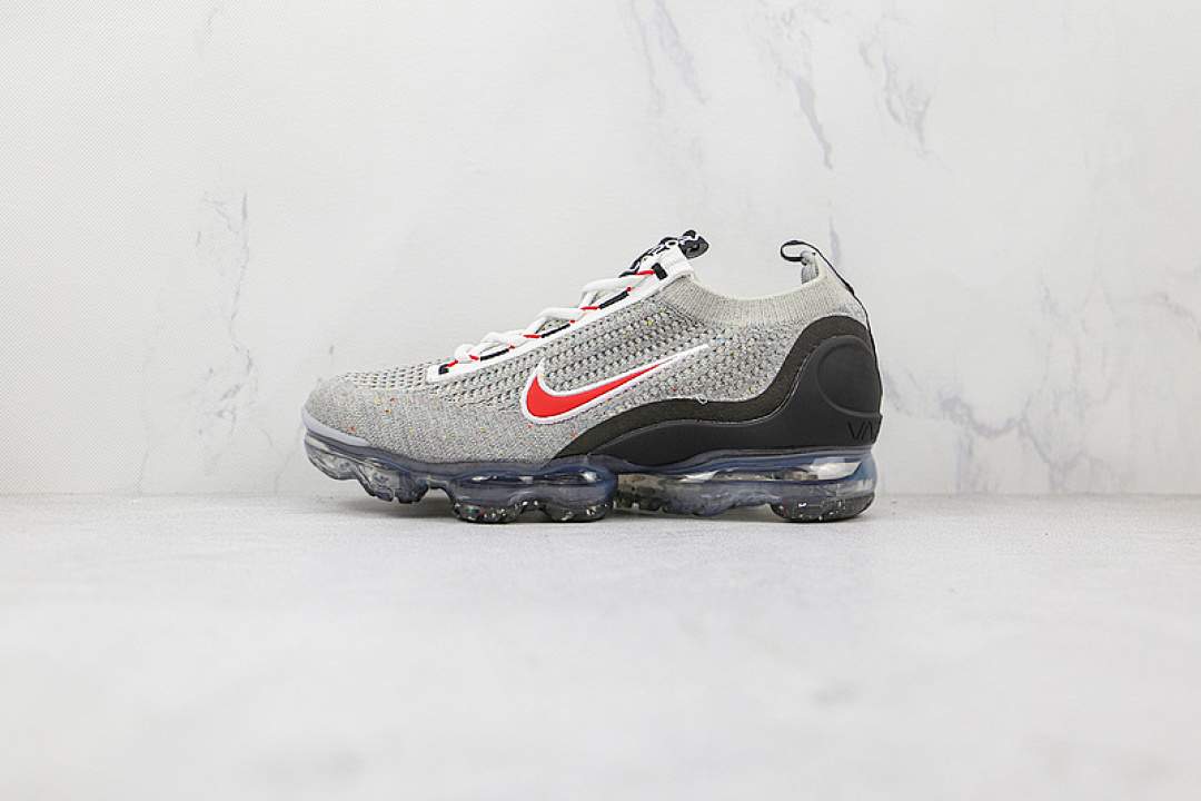 Unbranded [DH4085-003]-[AIR VAPORMAX 2021 FLYKNIT LIGHT BONE/SUMMIT WHITE/BLACK/UNIVERSITY (RED]), photo 1
