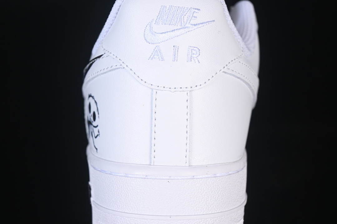 Nike [FV5159-111]-[AIR FORCE 1 07 LOW CASUAL SNEAKERS BLACK/WHITE]-[WOMAN:36-39]-[MAN:40-45] - Image 6