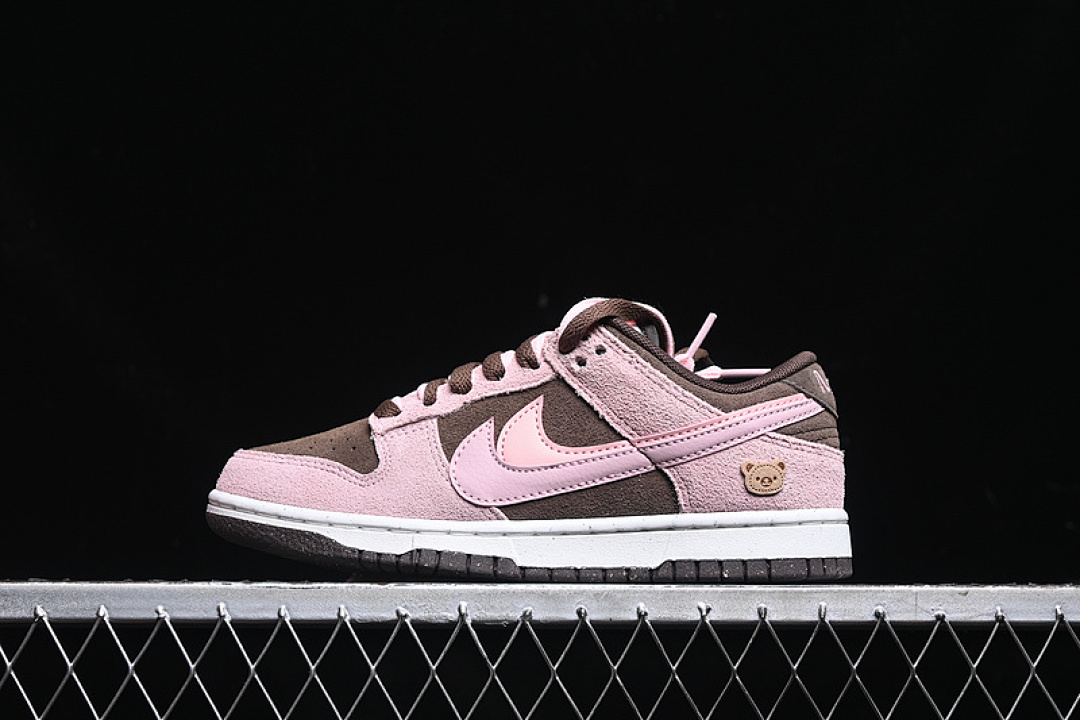 Nike DUNK LOW SB 85 SAIL/PINK GLAZE/SAIL/BAROQUE BROWN · HV1799-161, photo 1