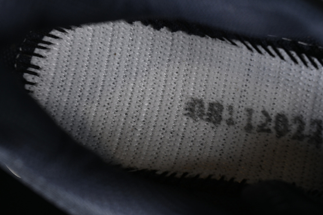 On Running [417170-31]-[XT 6 FOR DSM OUTDOOR OFF ROADING DARK GRAY/WHITE]-[WOMAN:36-39]-[MAN:40-45] - Image 4