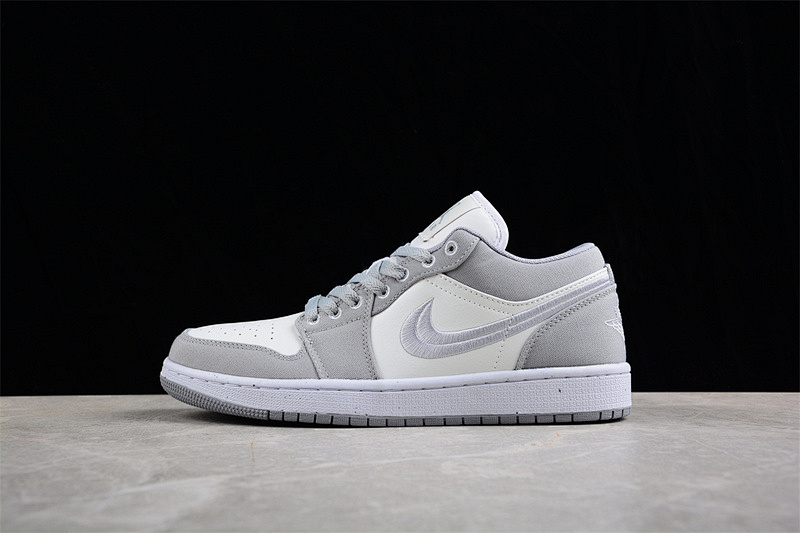 Jordan AIR Jordan 1 LOW LIGHT STEEL GREY/SAIL-WHITE · DV0426-012, photo 1
