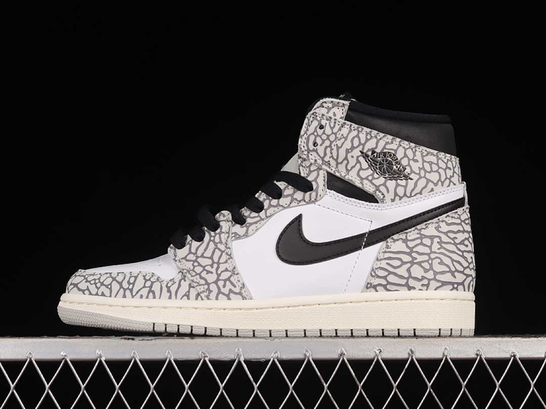 Jordan [DZ5485-052]-[AIR JORDAN 1 RETRO HIGH OG WHITE CEMENT TECH GREY/MUSLIN/BLACK/WHITE]-[40-47.5], photo 1
