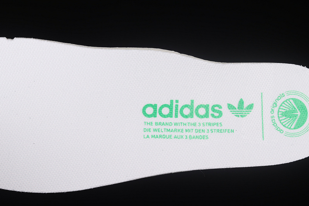 Adidas [FW2429]-[SAMBA VEGAN SHOES CORE BLACK/CLOUD WHITE/GREEN]-[MAN:39-45] - Image 4