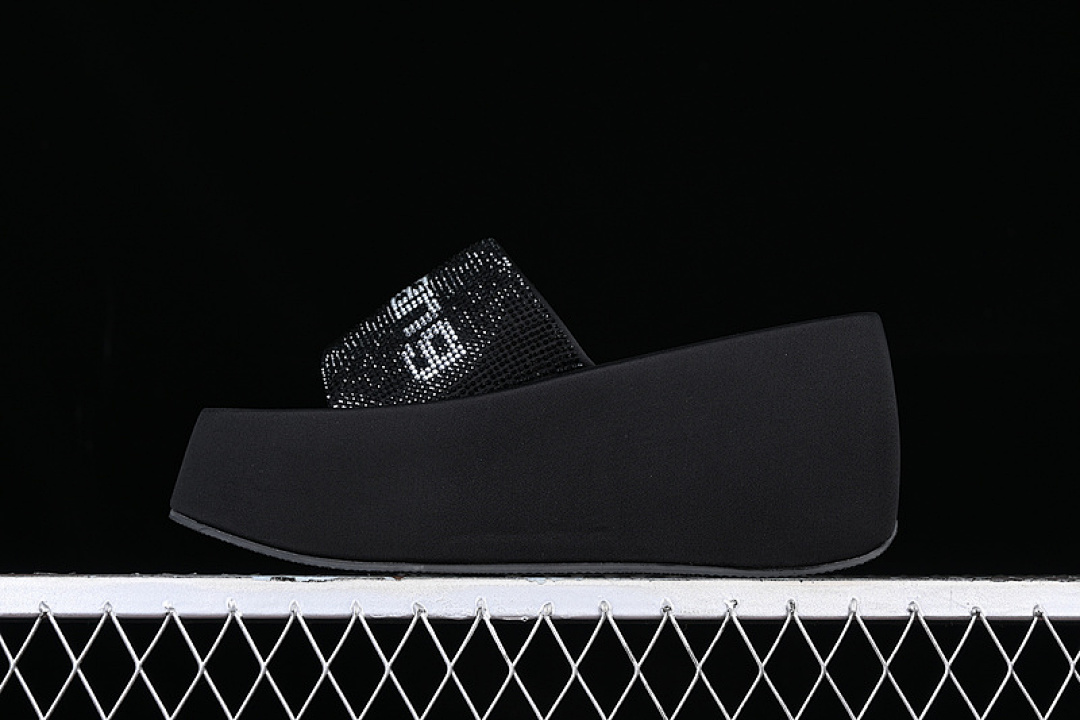 TAJI BLACK · X56027, photo 1