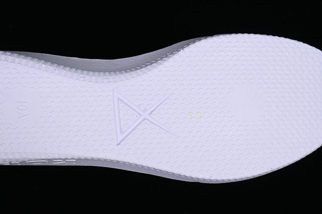 Nike [FJ9364-100]-[KOBE 8 SYSTEM WHITE]-[MAN:40-46] - Image 4