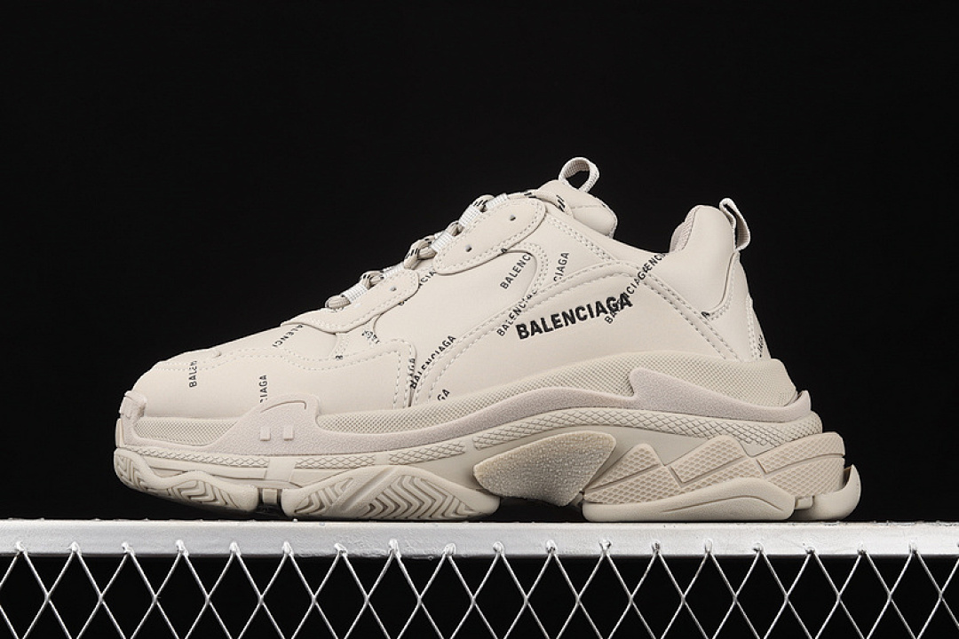 Balenciaga TRIPLE S 3.0 SNEAKERS BEIGE/BEIGE/BEIGE · W2FA19710, photo 1