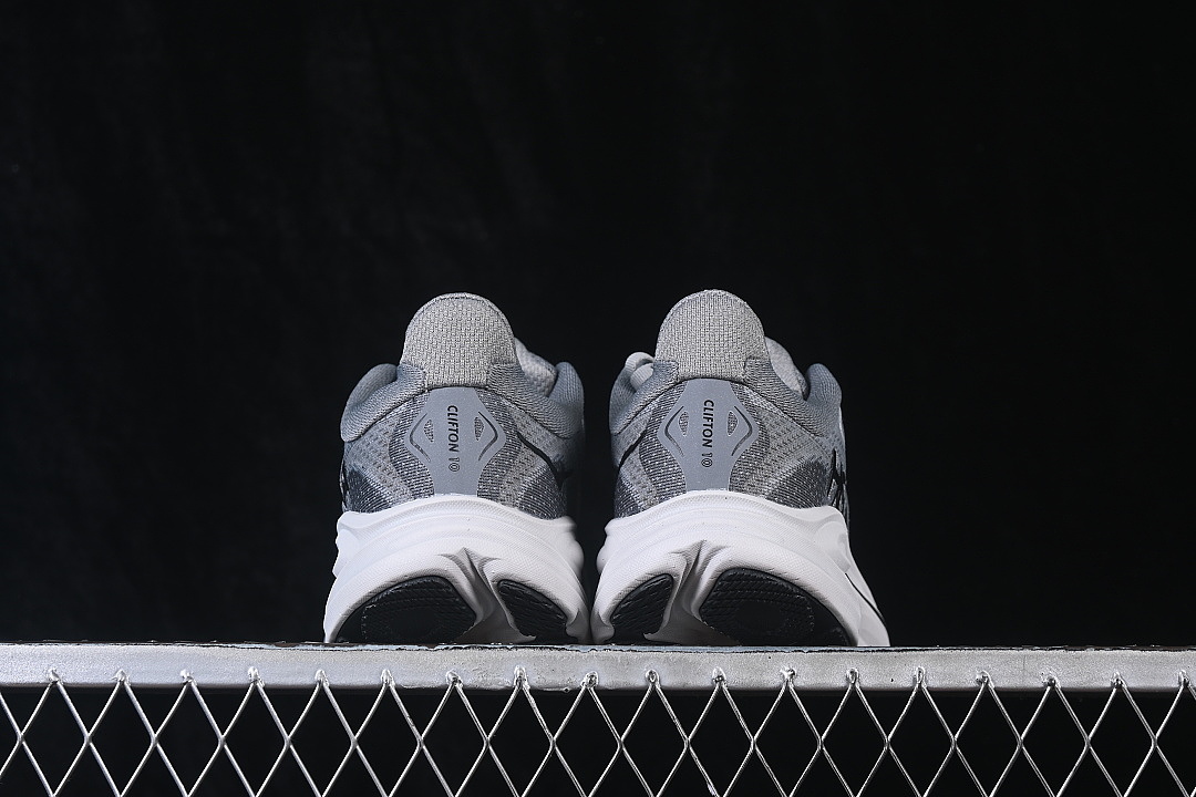 On Running [1162032 GRST]-[ONE ONE CLIFTON 10 BREATHABLE SHOES LIGHT GRAY/GREY]-[WOMAN:36-39]-[MAN:40-45] - Image 13